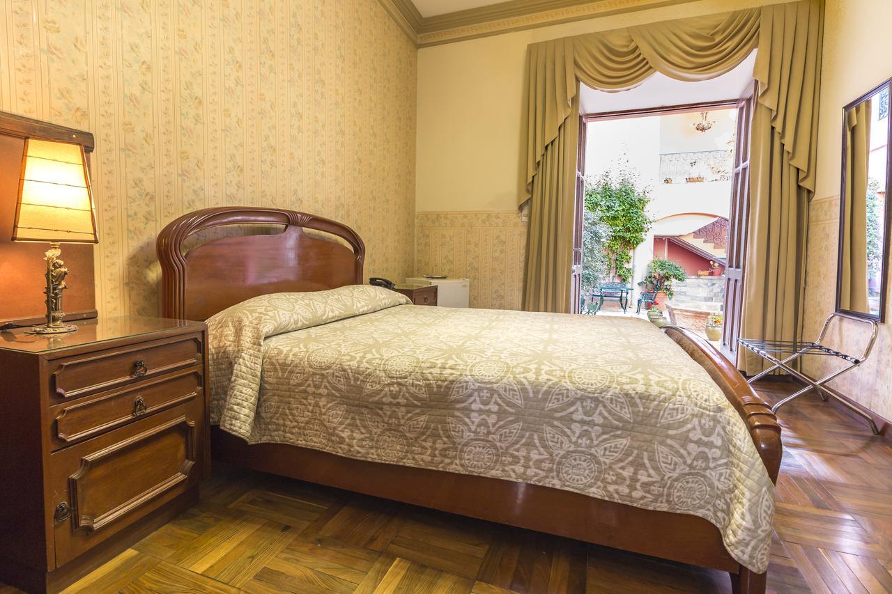 Capital Plaza Hotel Sucre Buitenkant foto
