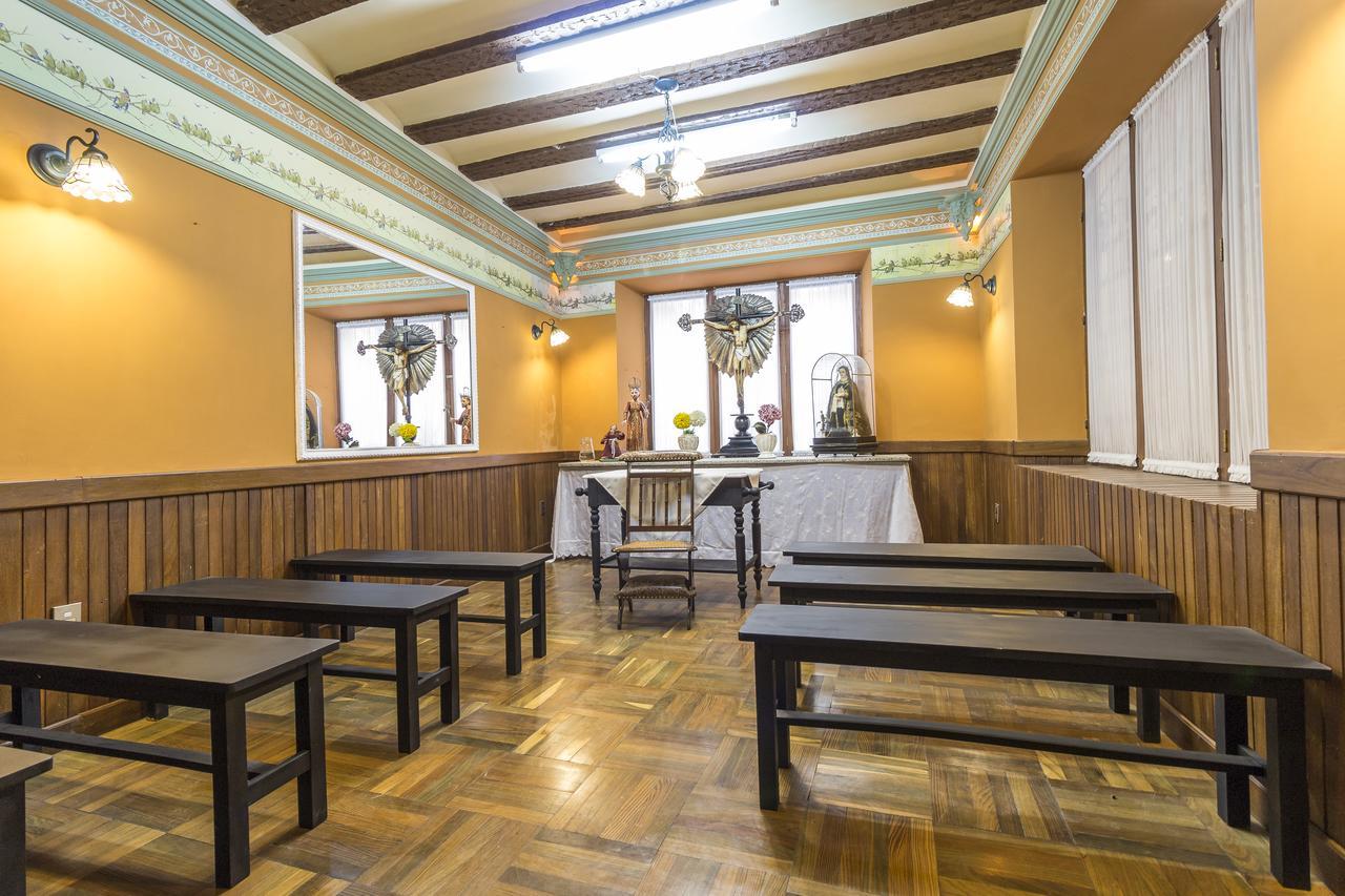 Capital Plaza Hotel Sucre Buitenkant foto
